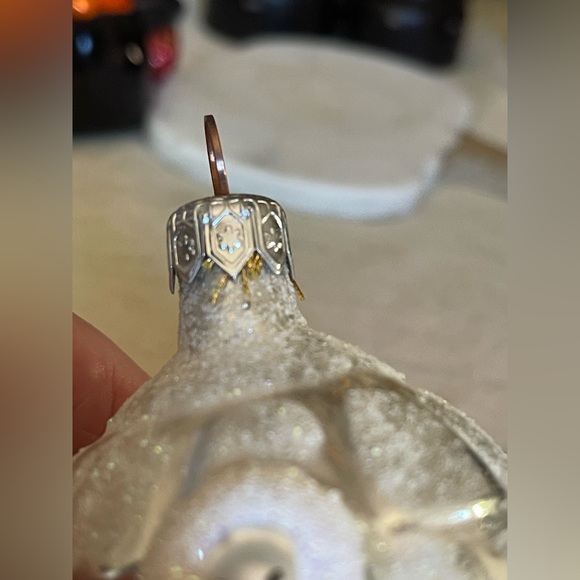 Blown glass Christmas ornament Igloo and Eskimo - Picture 5 of 8